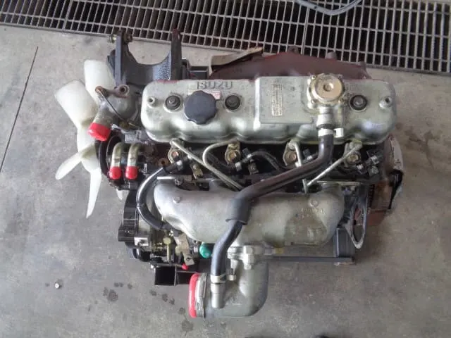 Moteur 4JB1 Isuzu Elf – photo 1