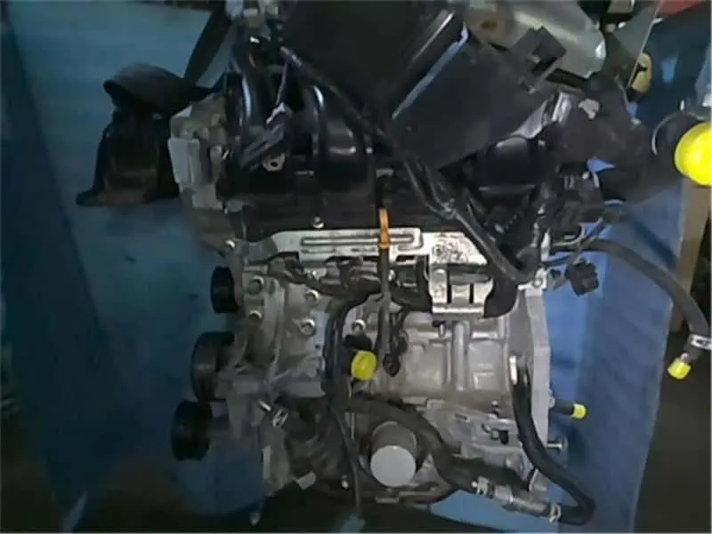Moteur MR20DD Nissan Serena – photo 1