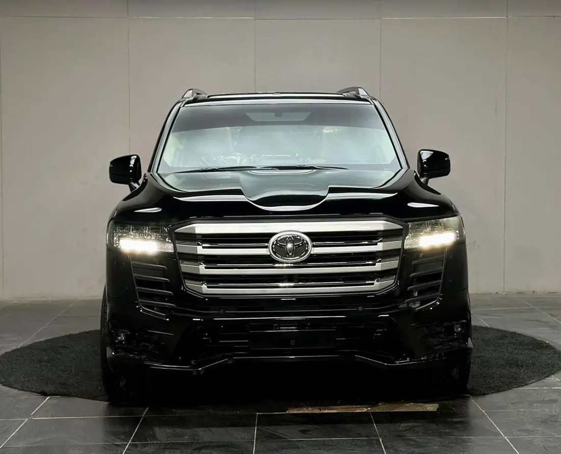 Toyota Land Cruiser GXR 2022