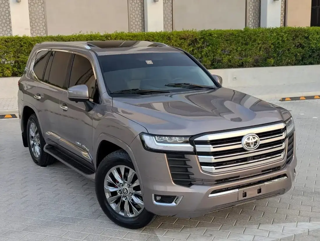 Toyota Land Cruiser VXR 2013