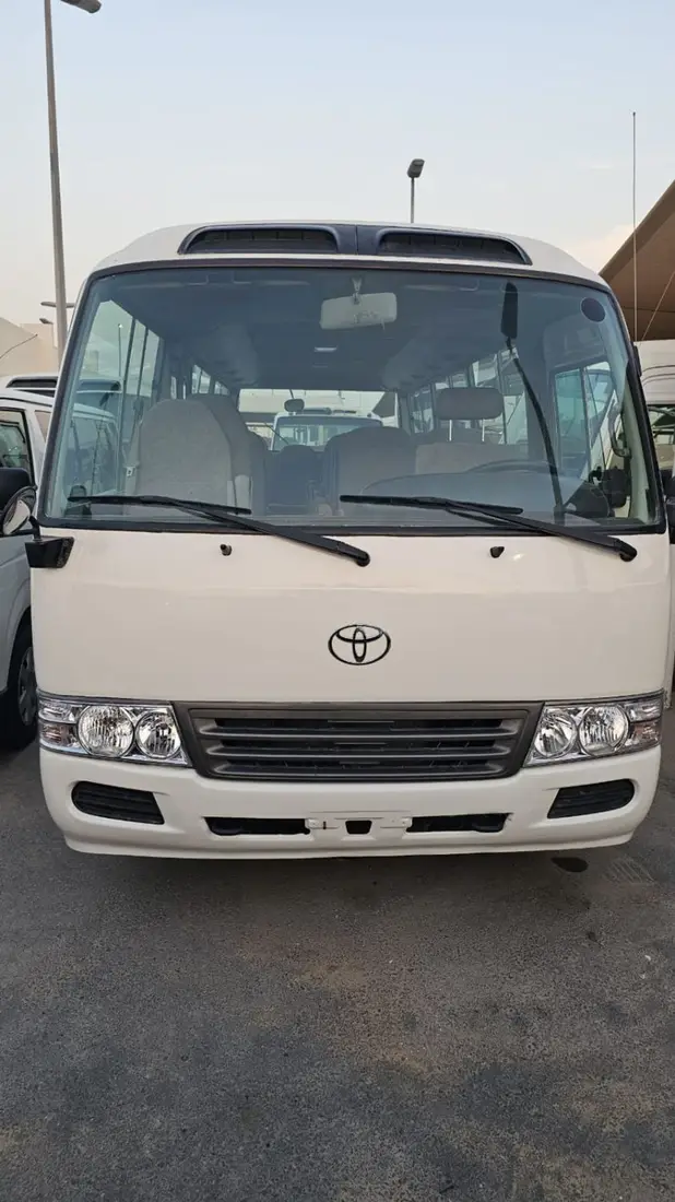 Toyota Coaster 2016