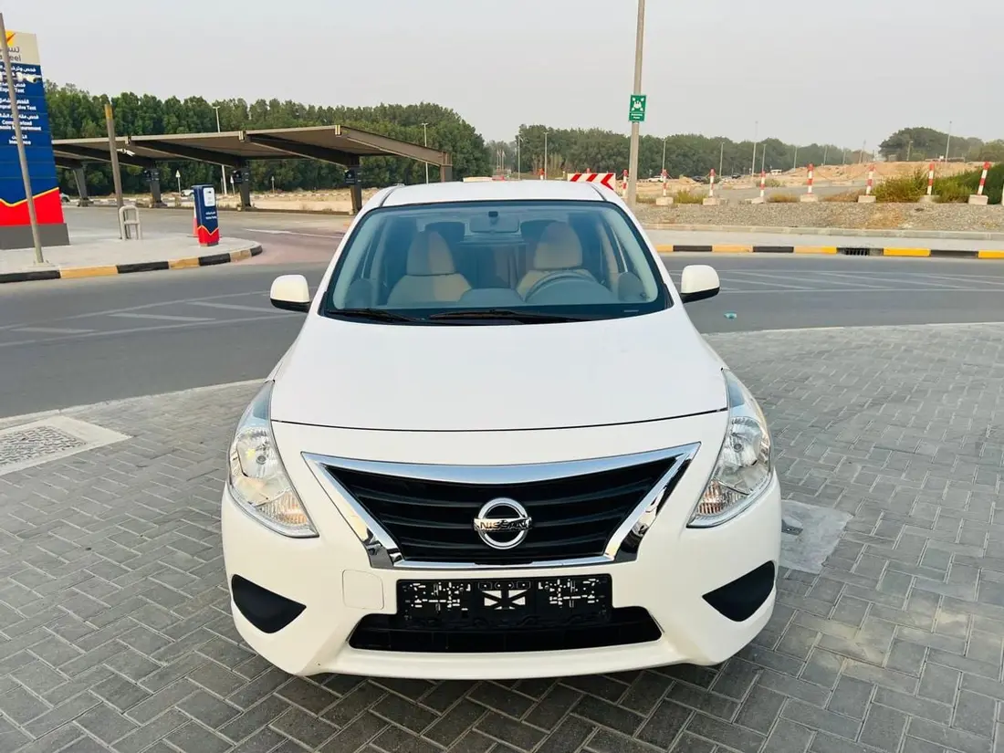 Nissan Sunny SV 2024