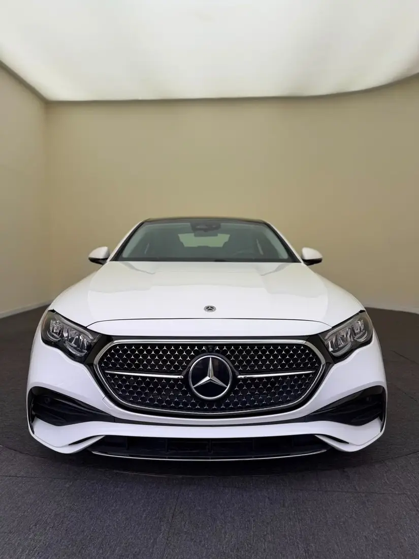 Mercedes-Benz E350 2025
