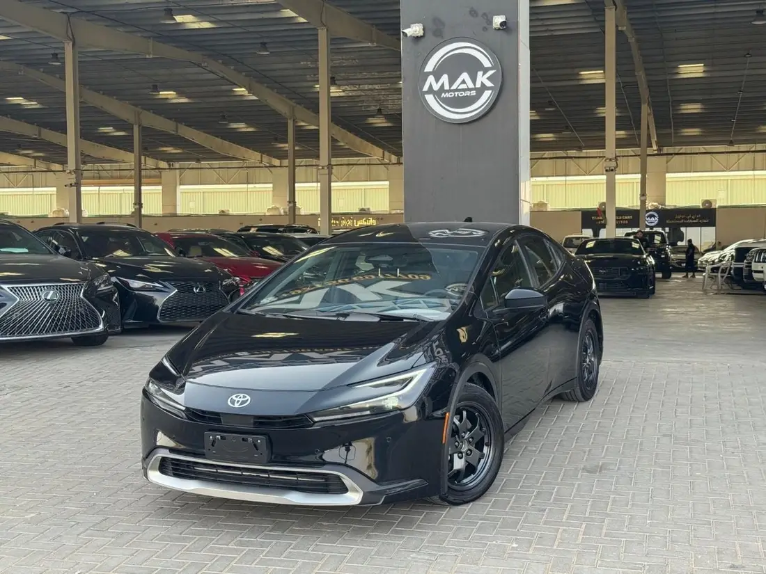 Toyota Prius HYBRID 2025