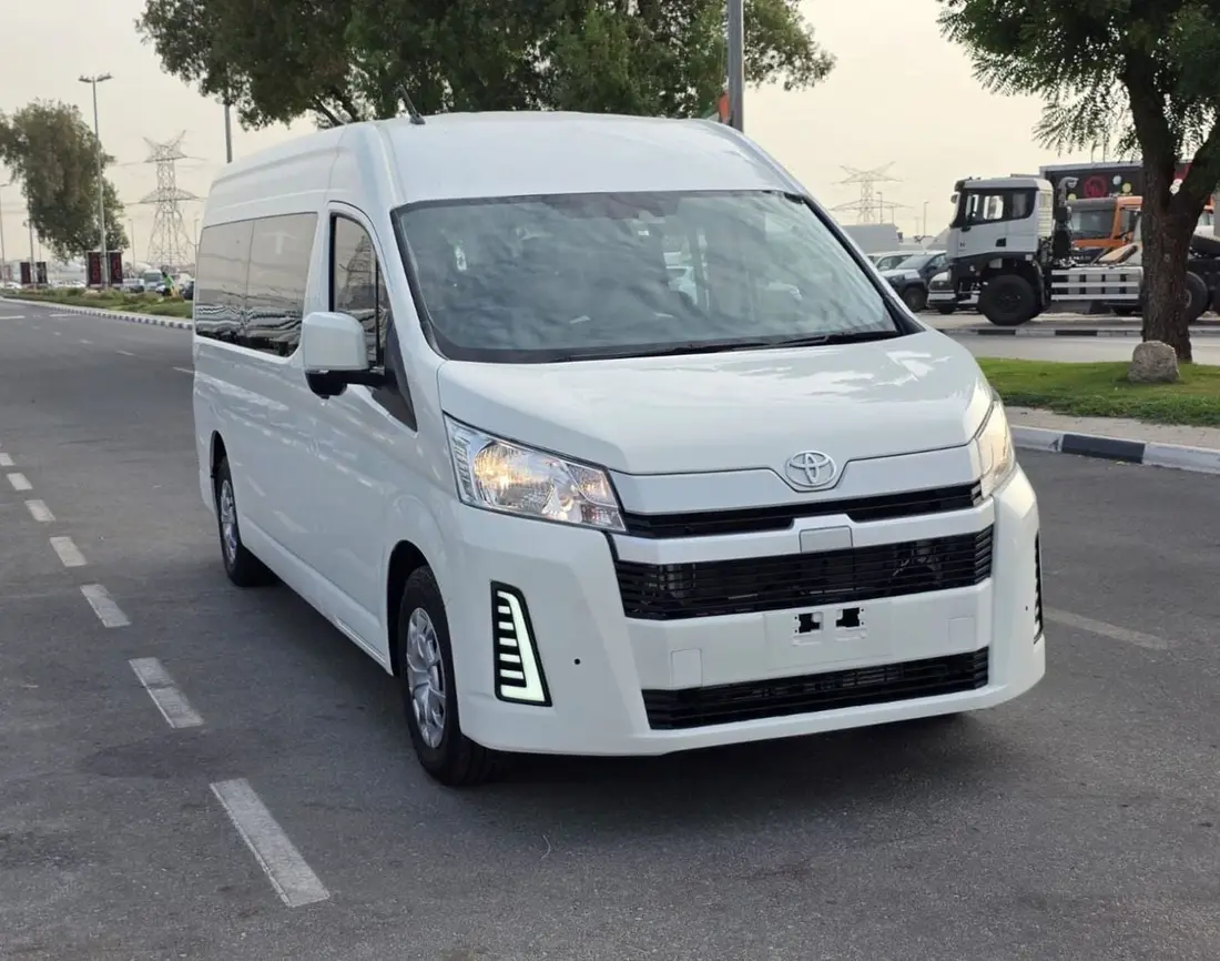 Toyota Hiace DLS – STANDARD ROOF 2021