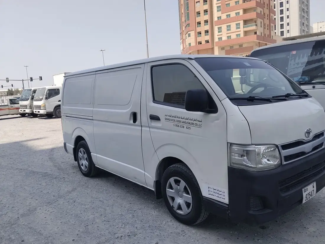 Toyota Hiace DX 2013