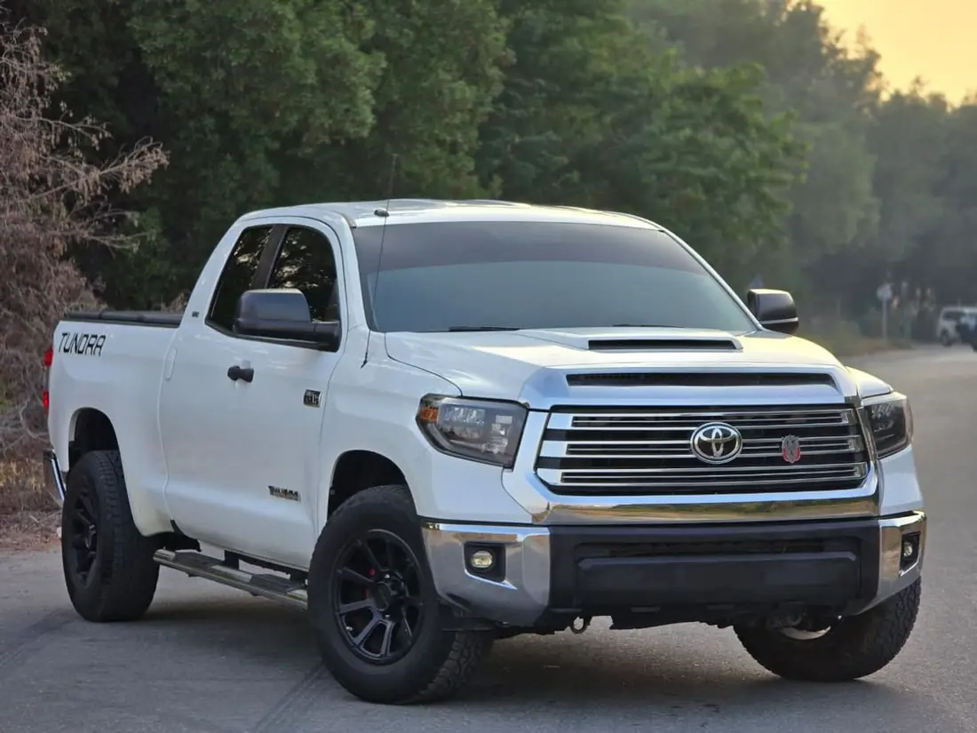 Toyota Tundra 2017 – photo 1
