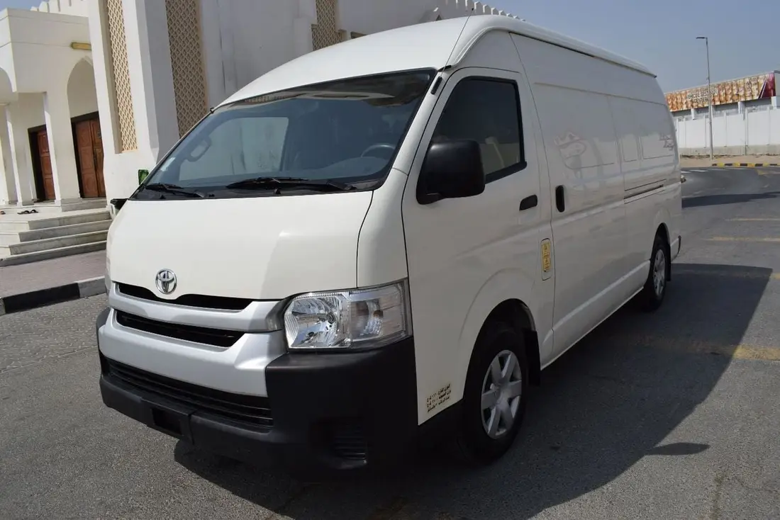 Toyota Hiace GL 2023