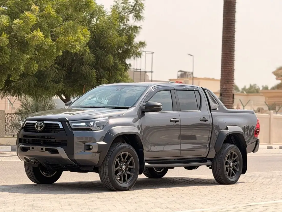 Toyota Hilux Rogue GR 2025