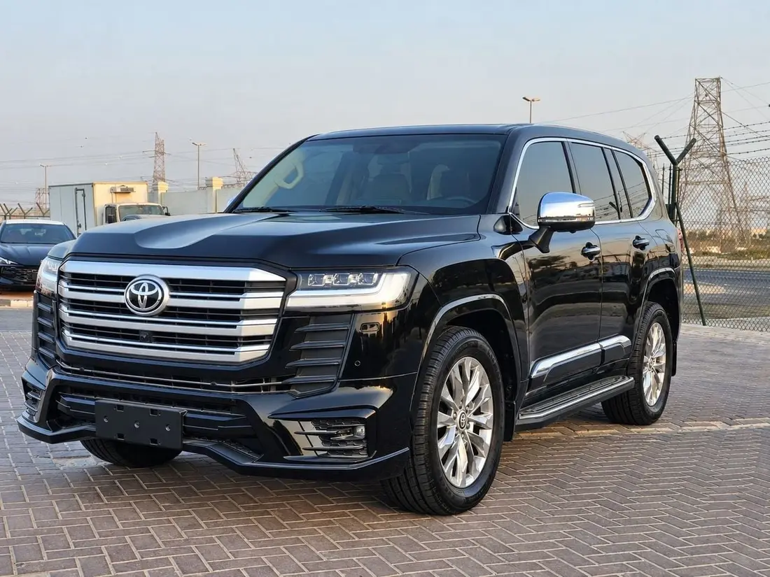 Toyota Land Cruiser 2022 – photo 1