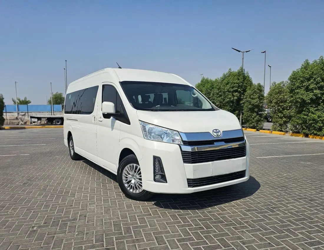 Toyota Hiace GL 2.8L Diesel Manual 9+ Seats 4 Doors 2020