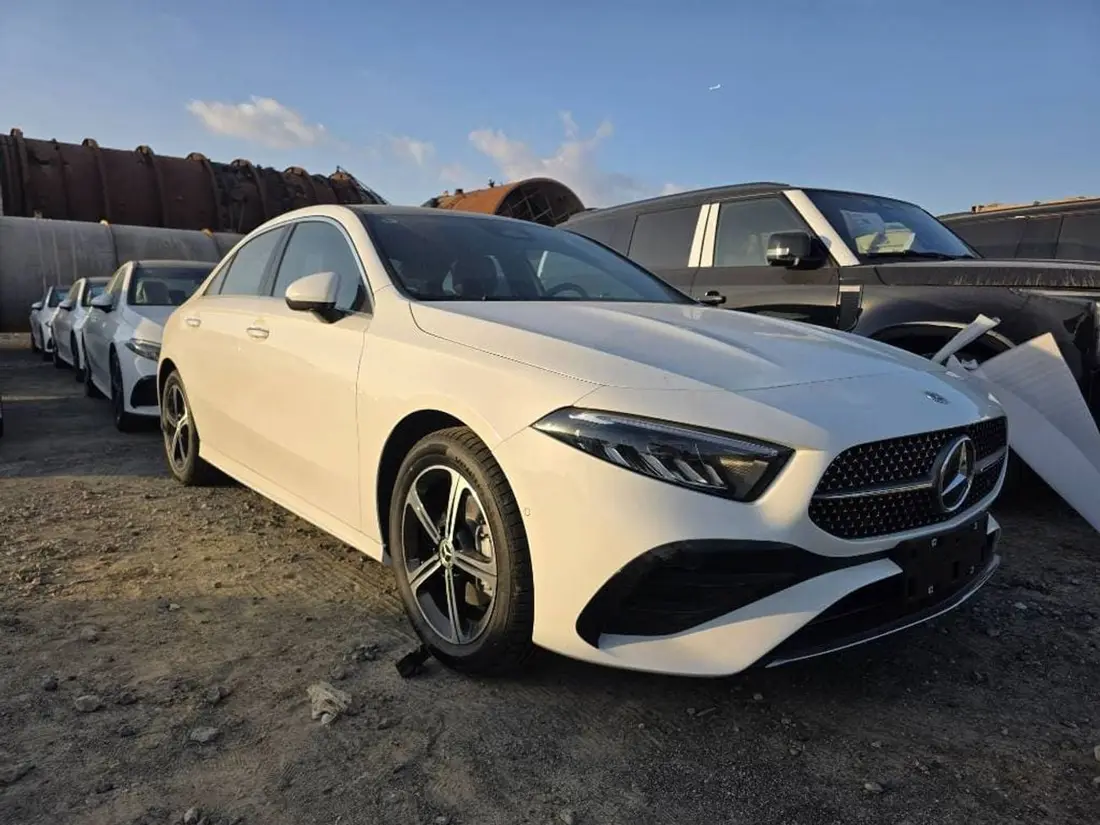 Mercedes-Benz A200 2026 – photo 1
