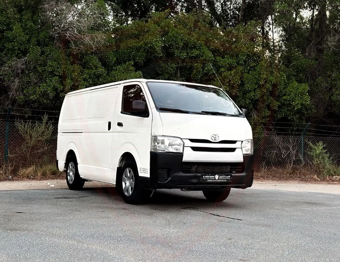 Toyota Hiace GL 2022