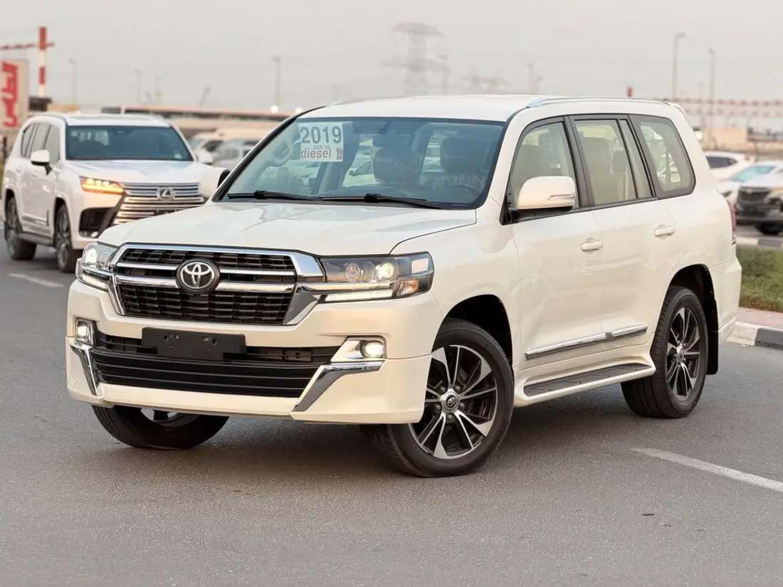 Toyota Land Cruiser GXR 2019