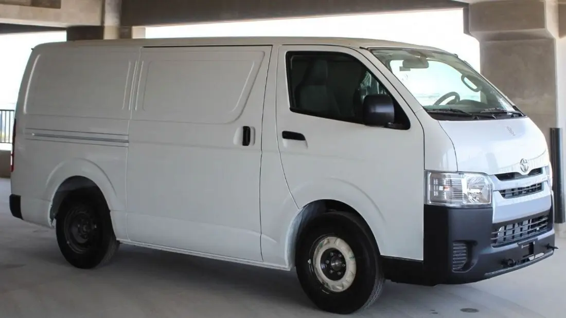 Toyota Hiace GL 2023