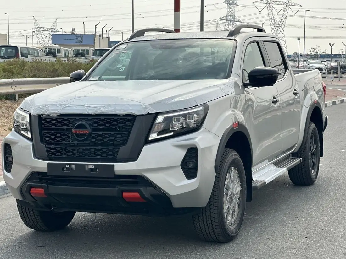 Nissan Navara 2025