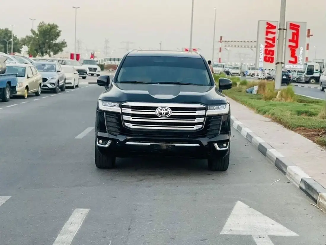 Toyota Land Cruiser GXR 2017