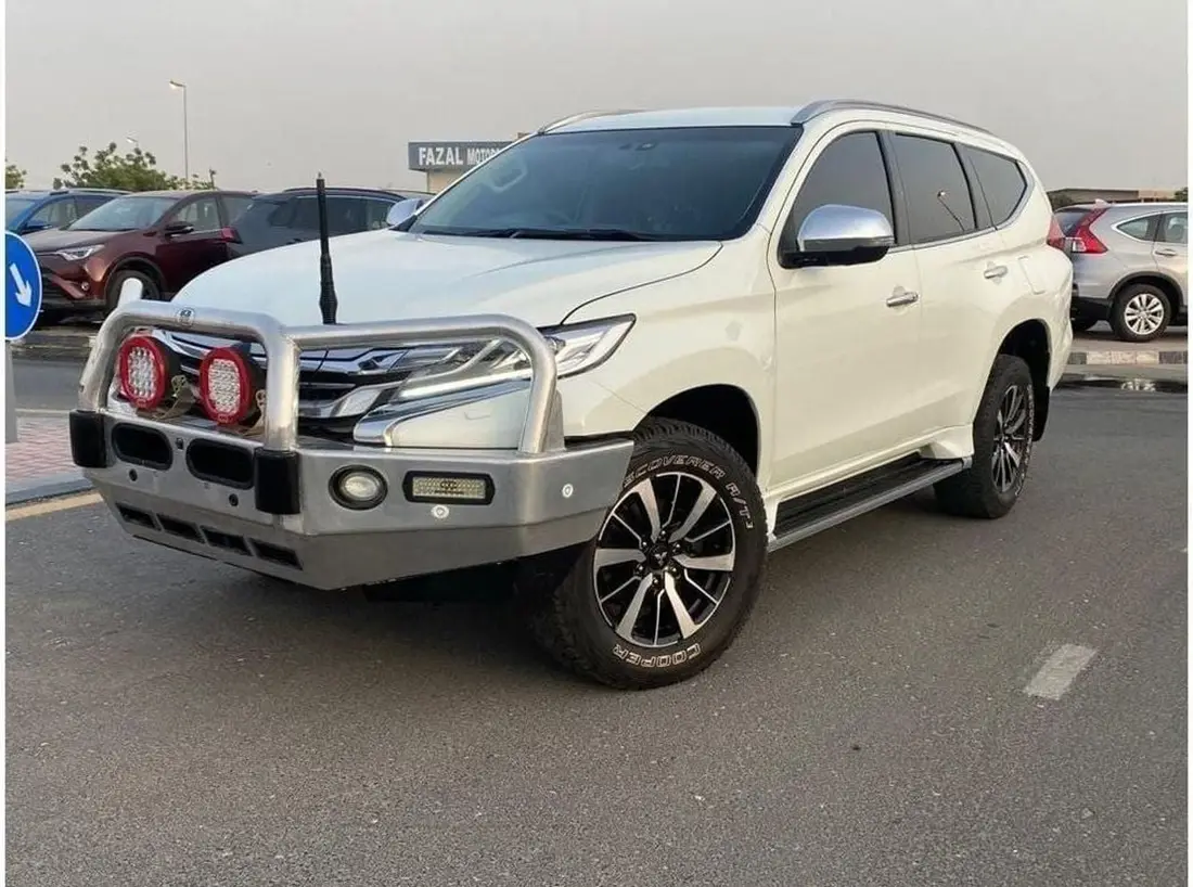 Mitsubishi Pajero 2017