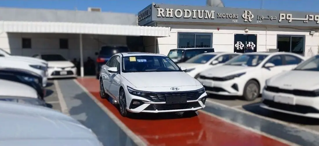 Hyundai Elantra COMFORT 2025