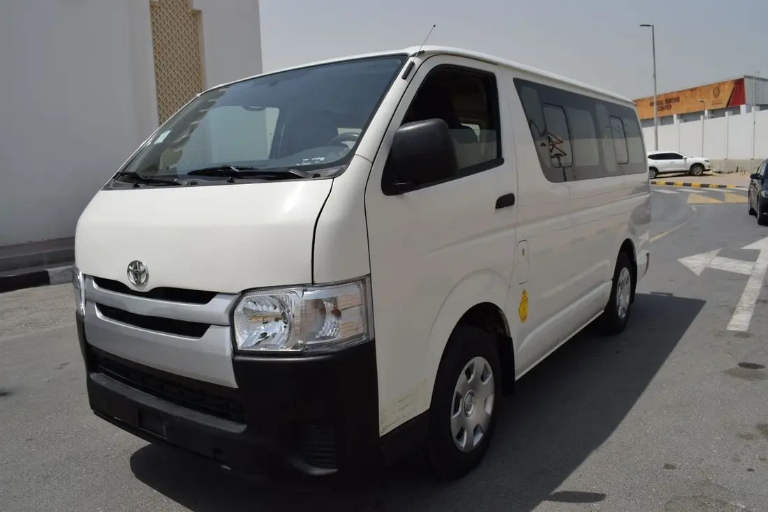 Toyota Hiace DX 2015