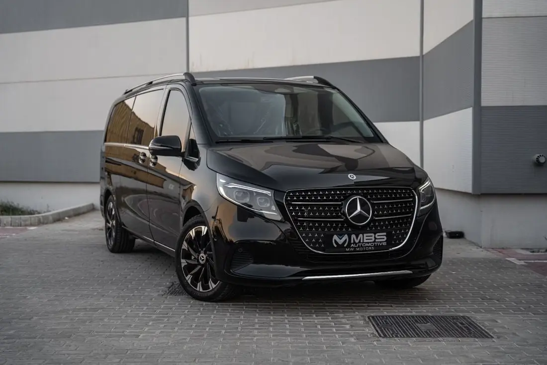Mercedes-Benz V300 2026 – photo 1