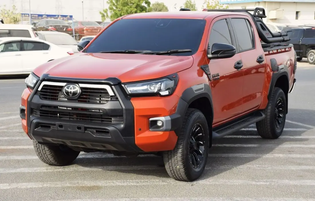 Toyota Hilux ADVENTURE 2024