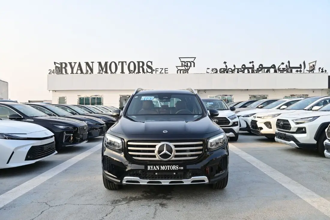 Mercedes-Benz GLB 200 2025 – photo 1