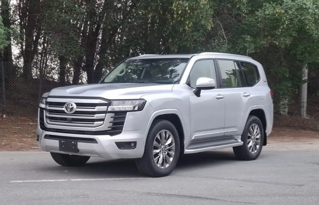 Toyota Land Cruiser VX 2022