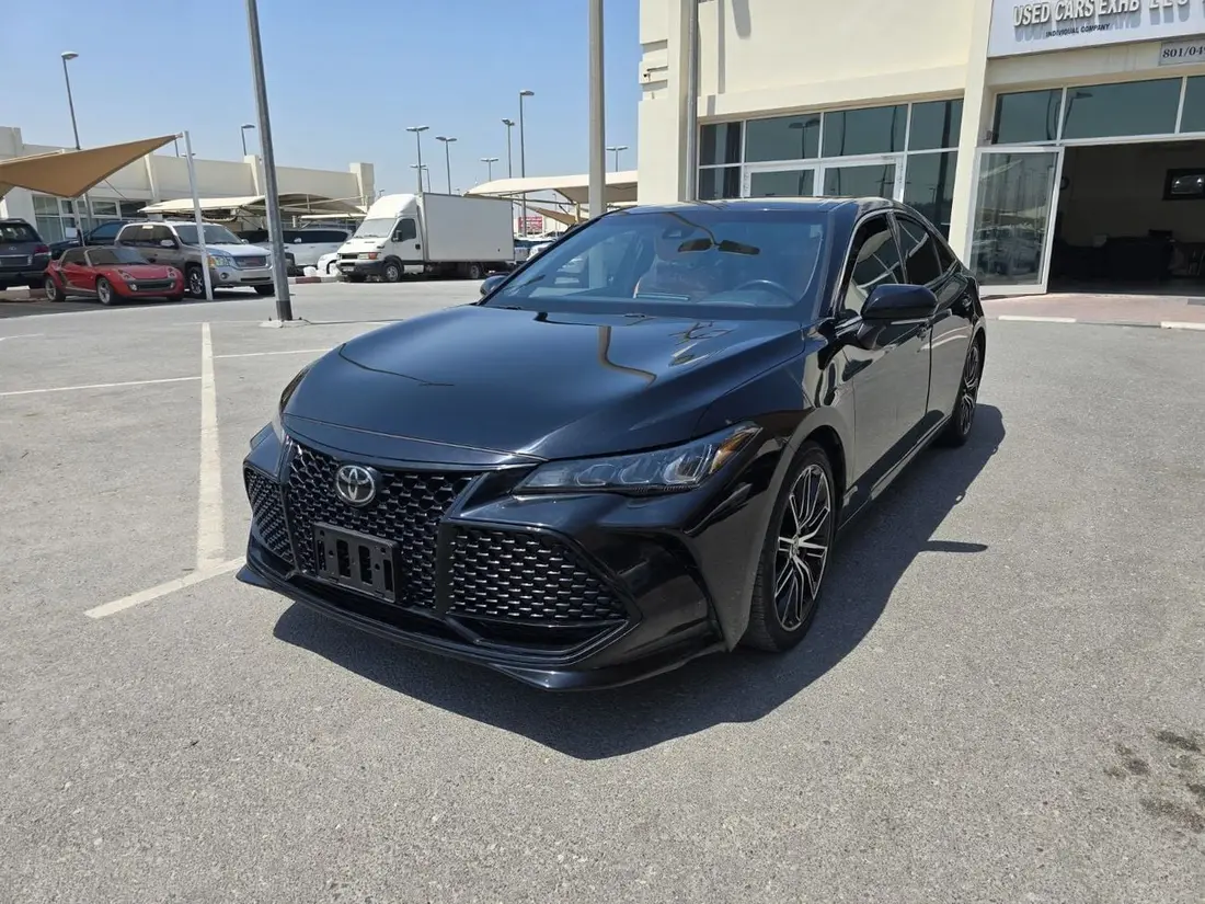 Toyota Avalon 2019