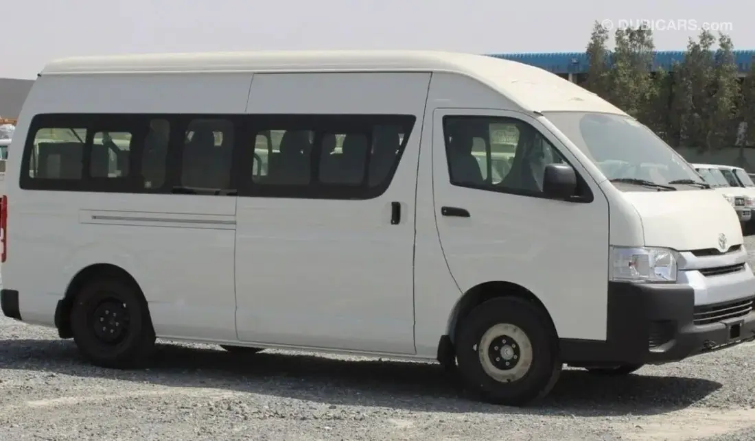 Toyota Hiace DLS – STANDARD ROOF 2025