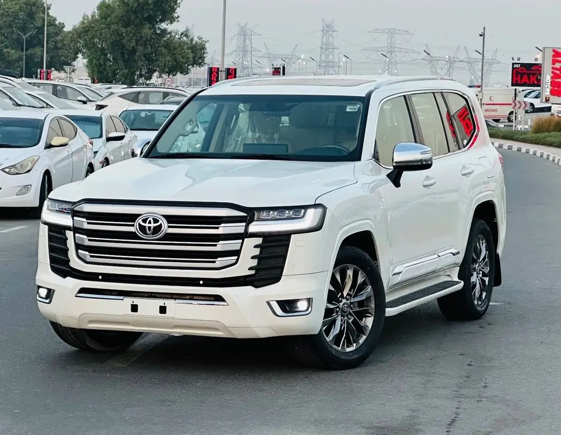 Toyota Land Cruiser GXR 2022 – photo 1
