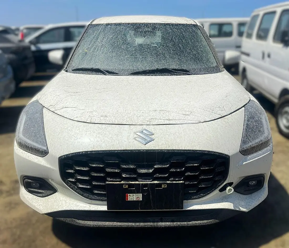 Suzuki Swift GLX 2025