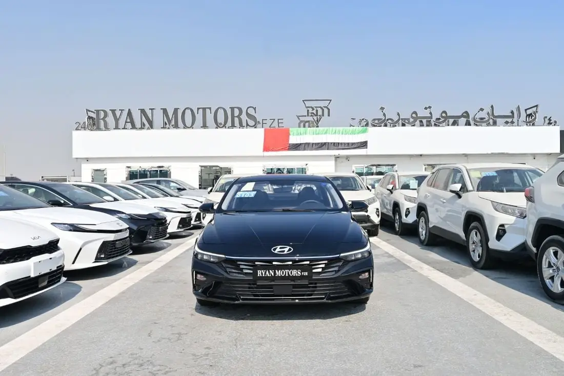 Hyundai Elantra 2025