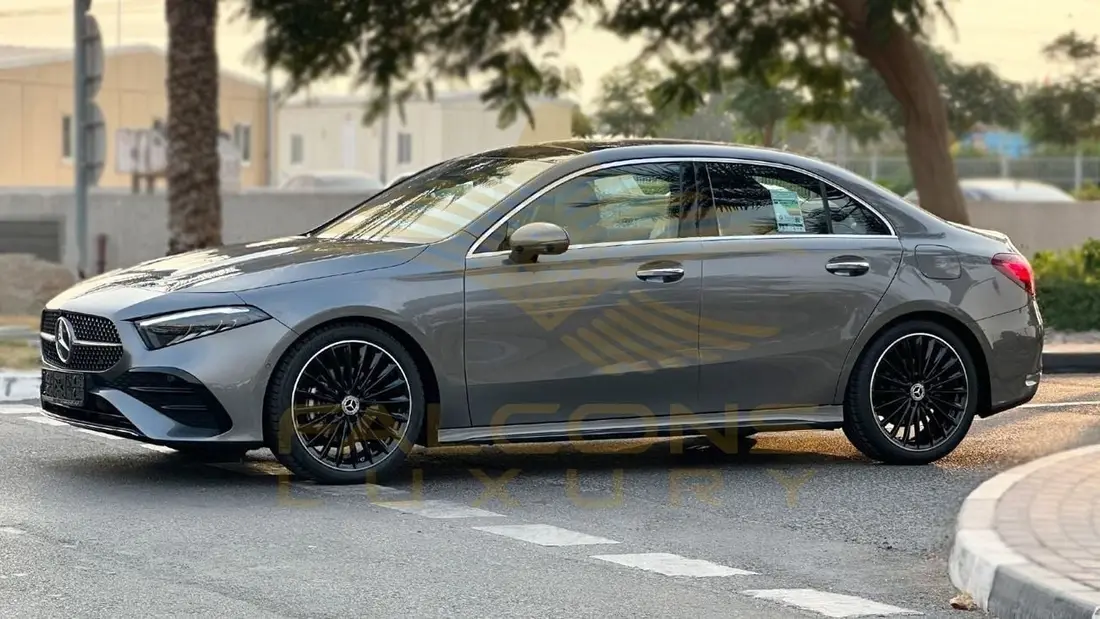 Mercedes-Benz A200 AMG 2026 – photo 1