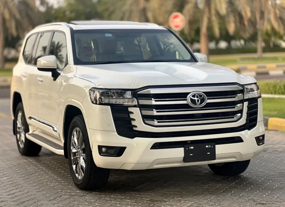 Toyota Land Cruiser GXR 2024