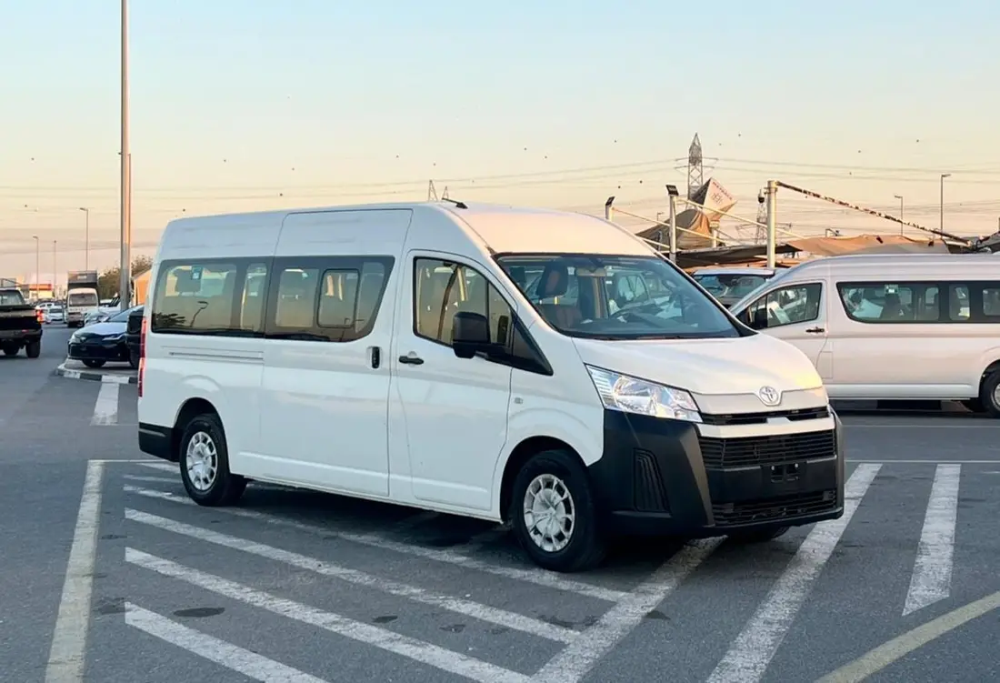 Toyota Hiace 2021
