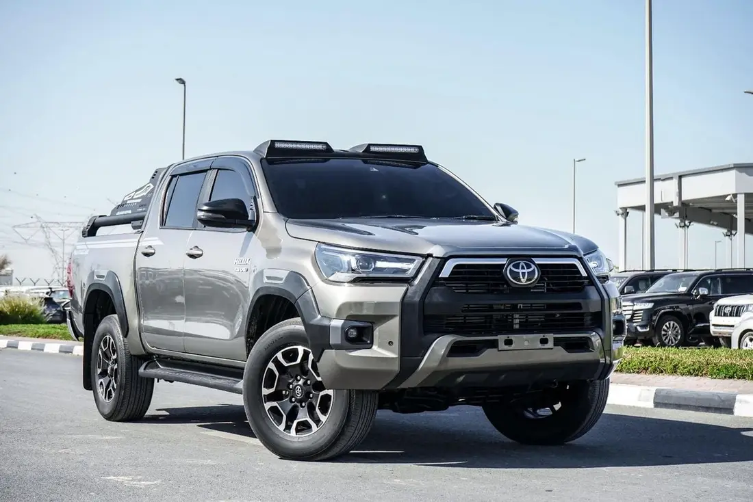 Toyota Hilux ADVENTURE 2024