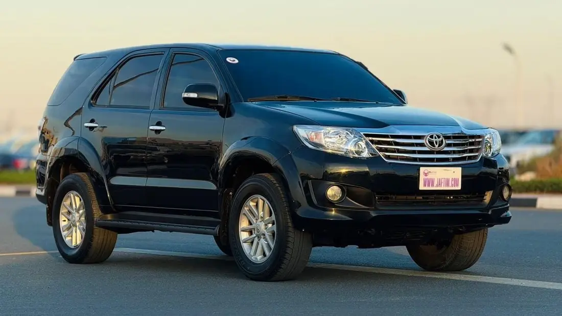 Toyota Fortuner 2015