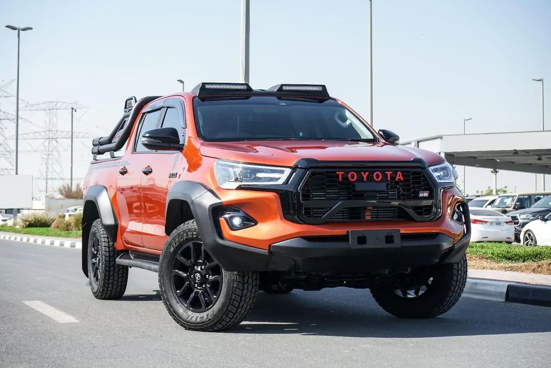Toyota Hilux ADVENTURE 2024