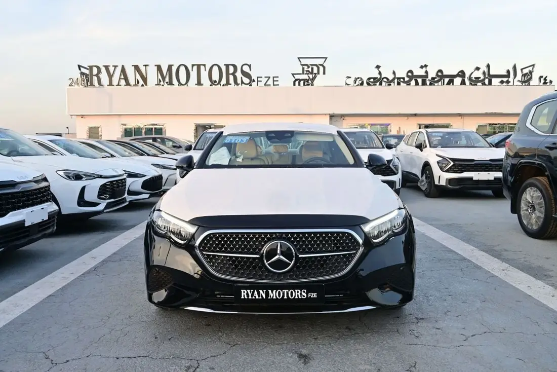 Mercedes-Benz E200 2025 – photo 1