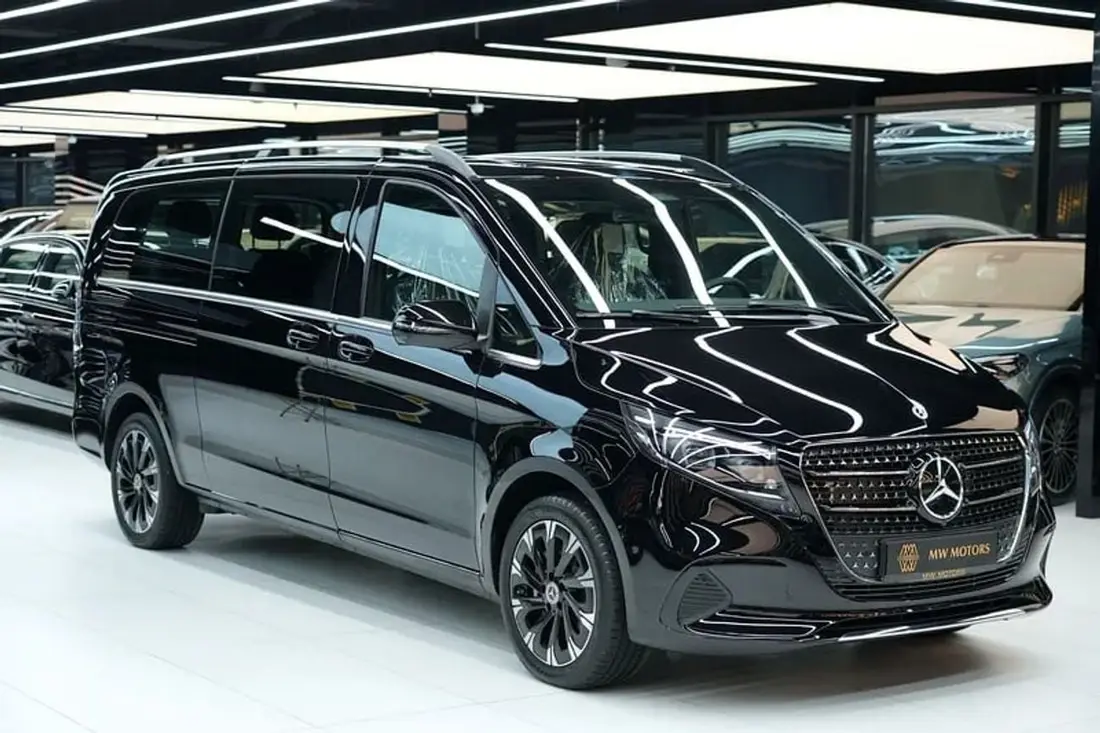 Mercedes-Benz V300 2026 – photo 1