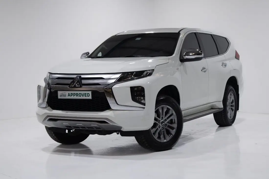 Mitsubishi Montero Sport GLS 2023 – photo 1
