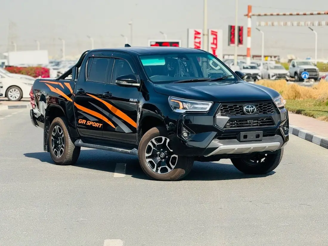 Toyota Hilux GR SPORT 2024 – photo 1