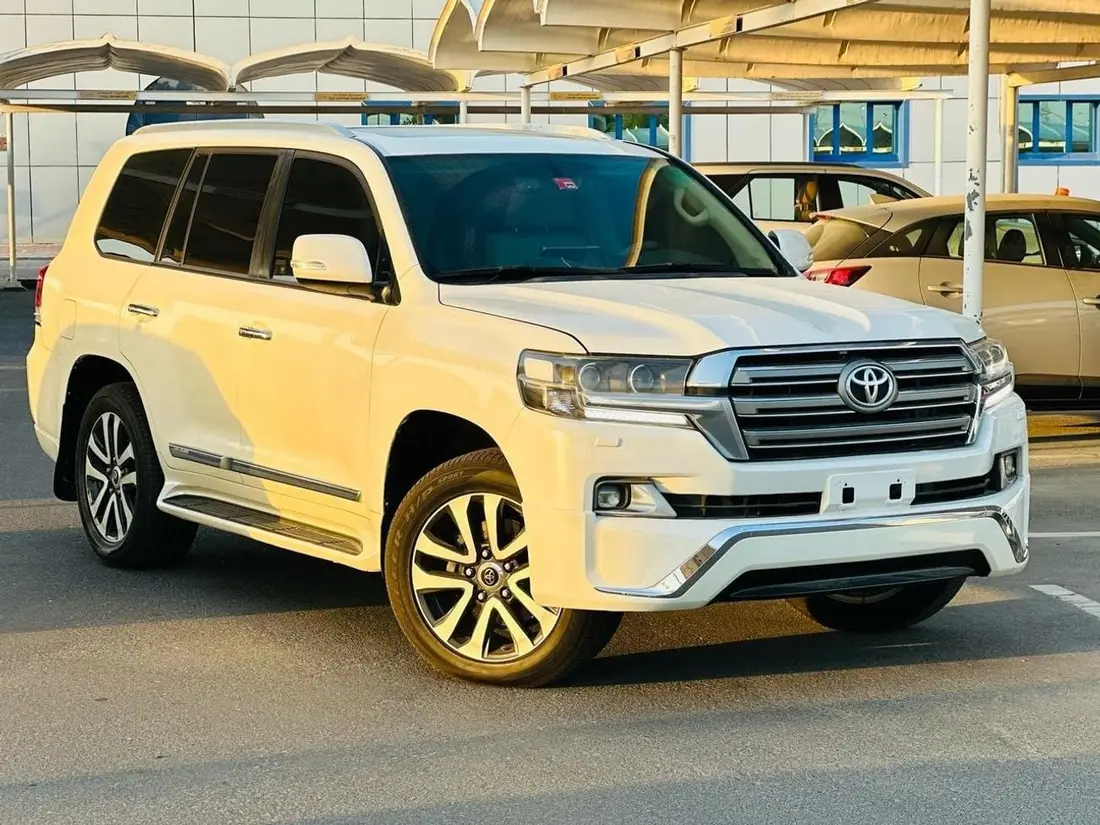 Toyota Land Cruiser GXR 2018