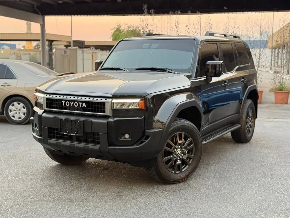 Toyota Prado GXR 2024