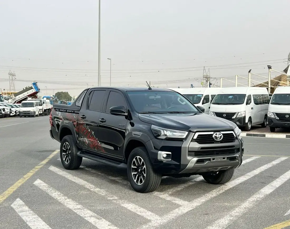 Toyota Hilux ADVENTURE 2022