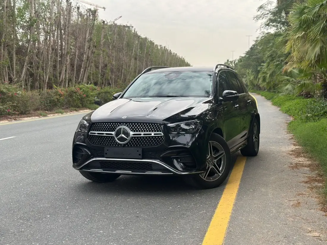 Mercedes-Benz GLE 300 2025 – photo 1