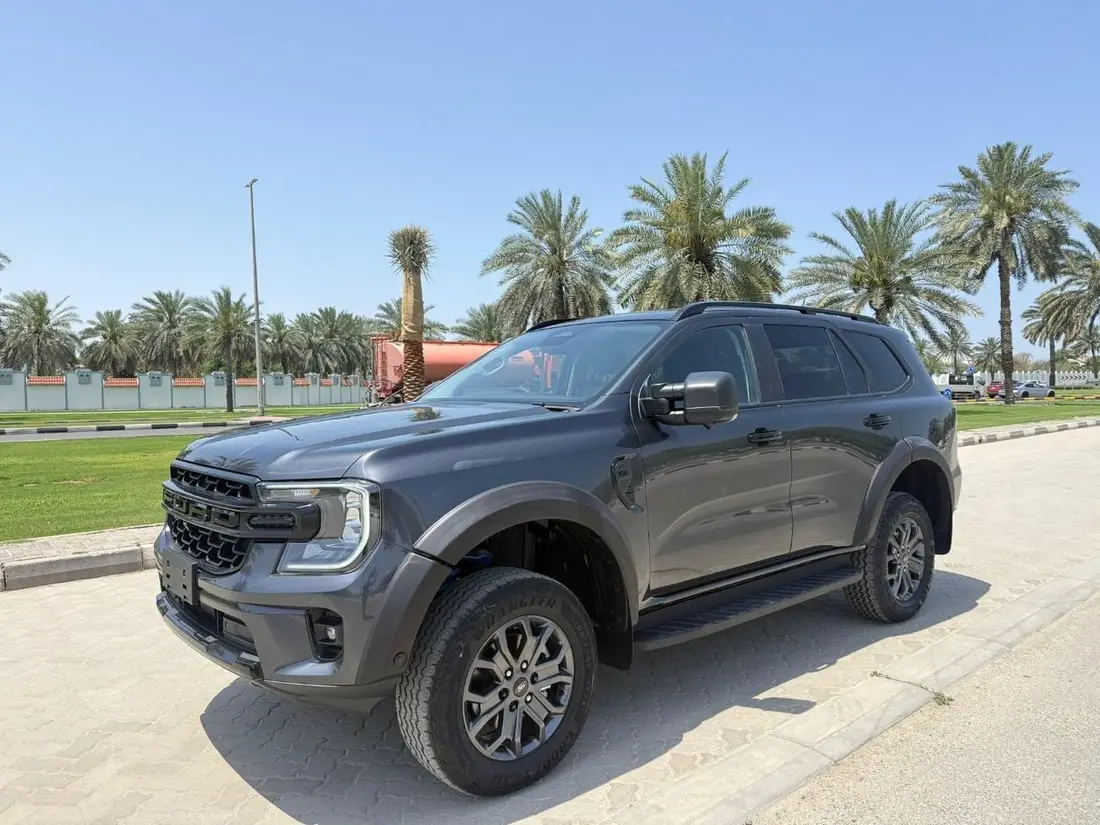 Ford Everest LIMITED 2025 – photo 1