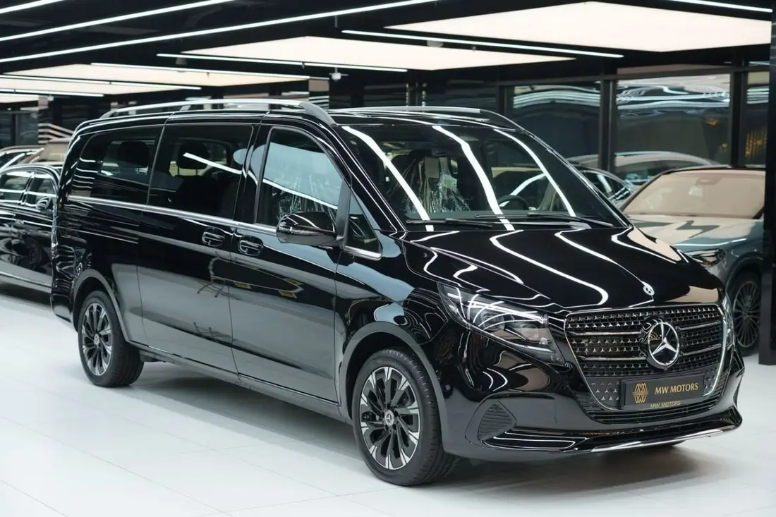 Mercedes-Benz V300 2026 – photo 1