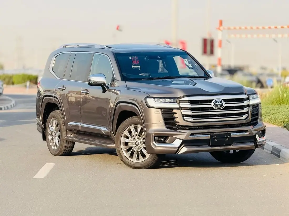 Toyota Land Cruiser 2023 – photo 1